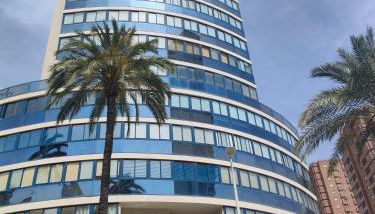 Luxury Esther Benidorm VACATION RENTALS FROM 11 NIGHTS - Foto 2