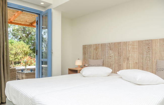 Alkyoni Beach Hotel - Photo 17