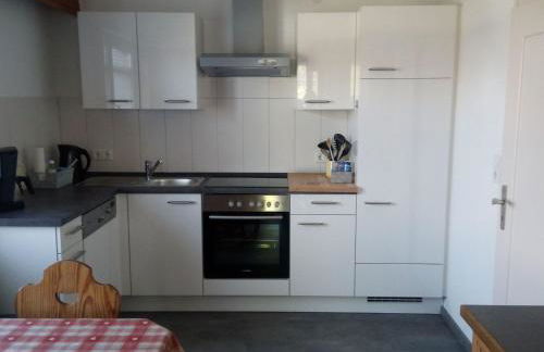 Holiday Home in ruhiger Lage mit großem Garten by Interhome - Foto 2