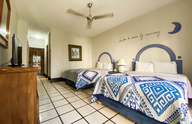 Puerto de Luna Pet Friendly & Family Suites Hotel - Photo 11