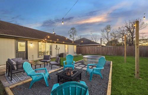 Sunny Door Escape - Entire House in Richmond TX with Cowboy Pool - Foto 1