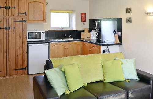 Rose Cottage - Photo 3