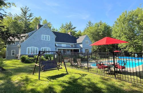 WOW New Spectacular Franconia Home - history - views - fire pit - hot tub - pool - grandeur - MUST SEE - Foto 11