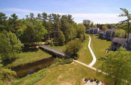 Gorgeous Grand Traverse Bay Beach Front Condo - Photo 23