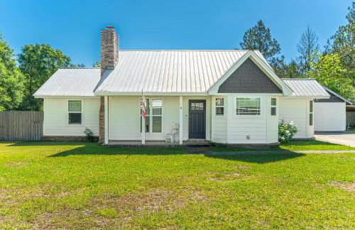 Private Pool and 3BR Family Fun Home with Gazebo - Foto 17