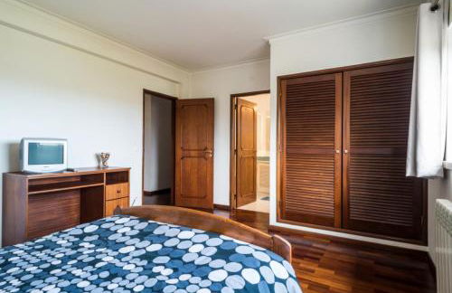 Leiria Fatima Nazaré 3 Bedroom House - Photo 10