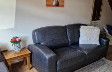 Self-catering extended family home - Photo 32