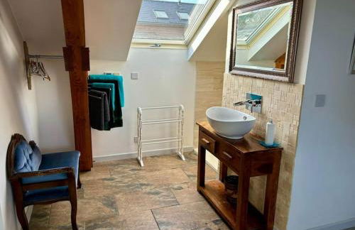 Little Bream - pretty cosy cottage, sea views, walk to the beach - Foto 27