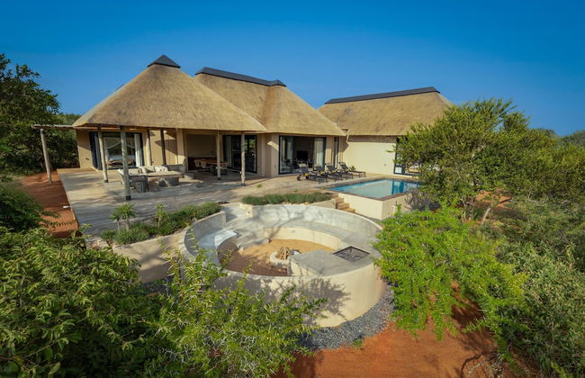 Villa Uthando Stylish Brand new Villa With Amazing Views - Photo 1