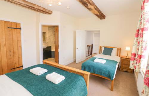 Lea Farm House - Photo 38