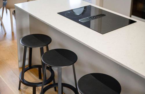 Luxury Canal St Villa with Free Parking - Foto 24