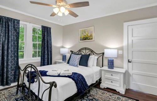 Blue Bungalow 2BR1BA Lexington - Foto 1