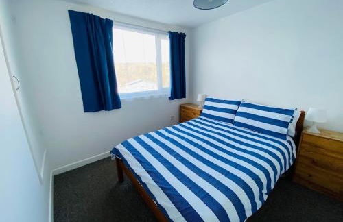 Freshwater Bay Holiday Cottages - Photo 16