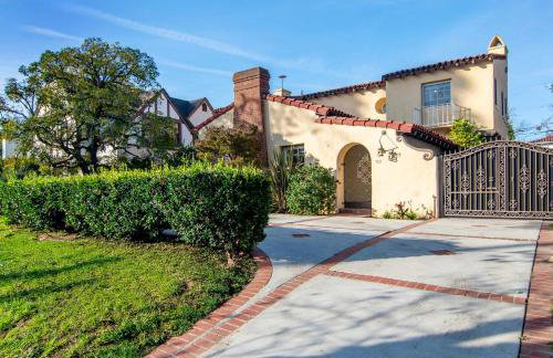 Spacious 4BR Spanish Villa In Hancock Park - Foto 2