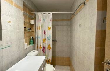 Όμορφο κατάλυμα στην κεντρική πλατεία του χωριού - Photo 11