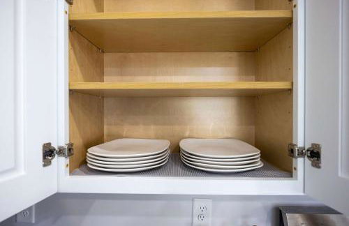 2 Min to Downtown - 9 to Elon - Fast Wi-Fi - Foto 42