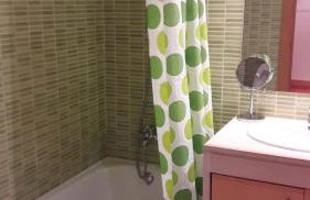 Luxurious first floor apartment with balconies overlooking pool and gardens. - Foto 10