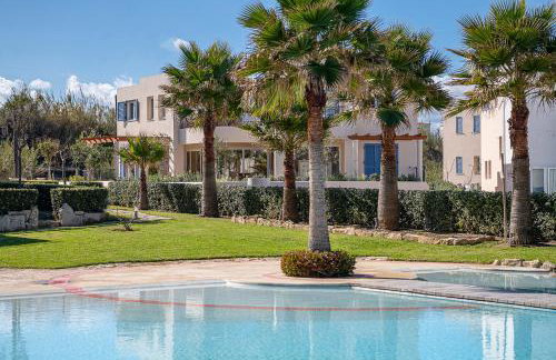 Calmaliving Seaside apartments with pool - Foto 1