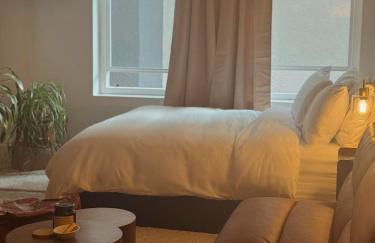 Elegant Suite at Marina-Venice Beach with Pool, Jacuzzi, GYM by Holisticā Retreats - Foto 24