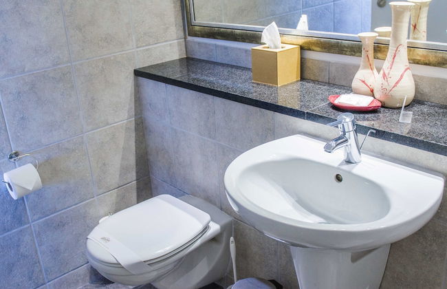 Strand Pavilion - Photo 37