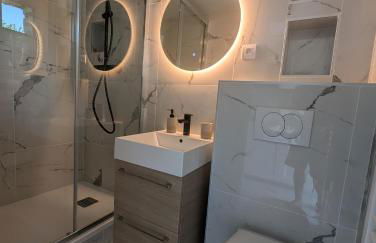 Cosy appartment with access to garden, parking and direct line to Eiffel tower - Foto 12