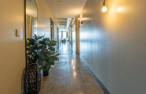 Boho Inspired Loft Awaits You - Foto 21