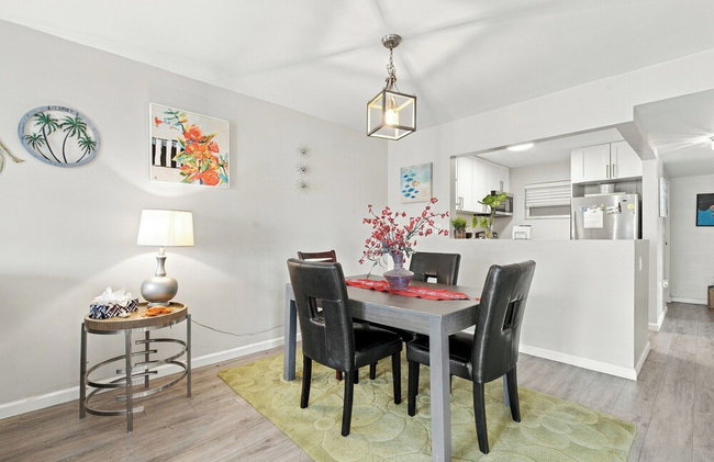 2 Bedroom 2Bath Deluxe Apt with Patio - Foto 12