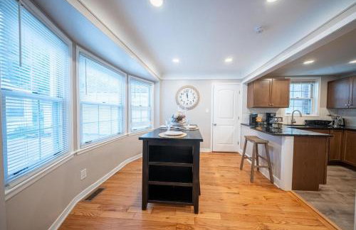 Newly Renovated Townhouse on a Tranquil Street - Foto 4