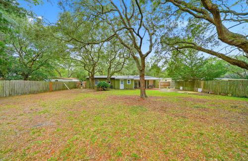 Coastal Home Family Friendly 2 Miles to Beach - Foto 40