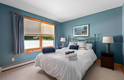 3 Mi to SR! Sleeps 25, Spacious, Hot Tub, Arcade! - Foto 37