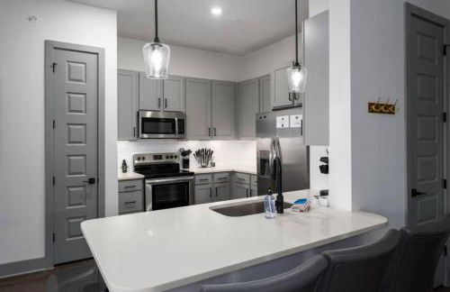 Luxury Apt with shopping and restaurants - Foto 4