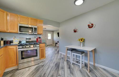 All-Season Getaway in Frederic Bring Your Pets! - Foto 8