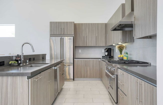 Sleeps 40 3 Luxe Villas Next to Empire Polo Club Putting Green & Pickleball - Foto 17