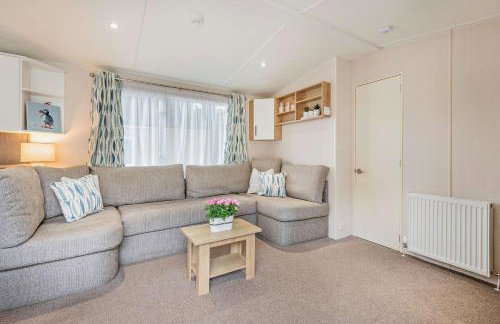 Maple Brook Lodge Sea Breeze Shorefield - Photo 5