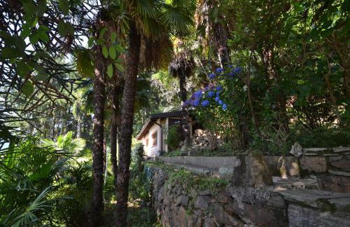 Villa Rina Deluxe and Cottage - Photo 30