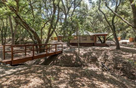 Tranquil Yurt Rental for Two with Soothing Interior on Ranch near San Luis Obispo - Foto 15