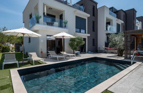 NoaMio Homestay with Heated Swimming Pool & Sauna - Photo 25