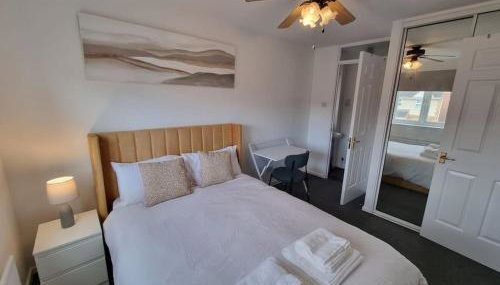 Charming 3Bed House in Strood - Foto 4