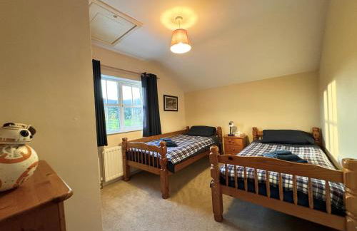 Holly Tree Cottage - Photo 16