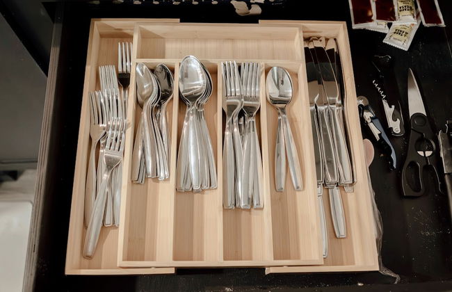 Cozy 6BR Home Near Plaza Dist -sleeps 15 - Photo 18