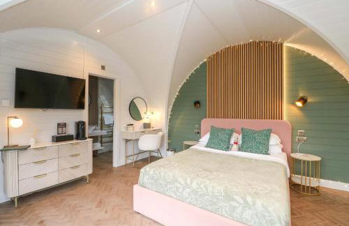 Crofters Suite - Photo 6