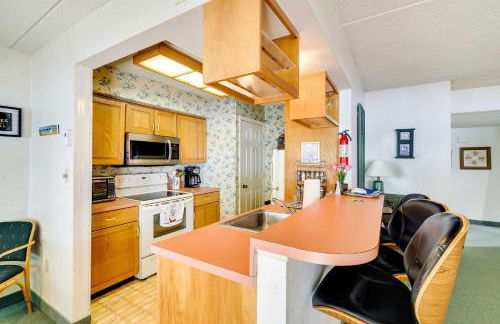 1 Mi to Big Boulder Lakefront Unit with Pool Access - Foto 11