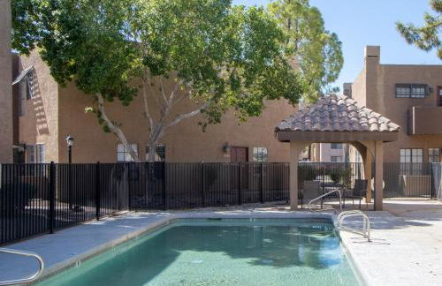 Stylish Lemon 2BR and 3BA Townhouse - Foto 30