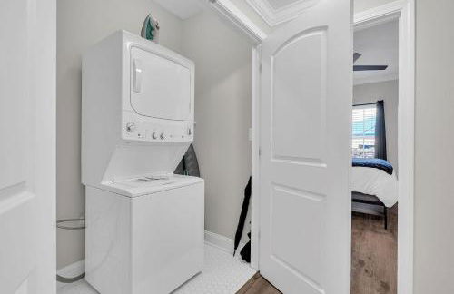 Patio Retreat Festival Season Getaway - Foto 33