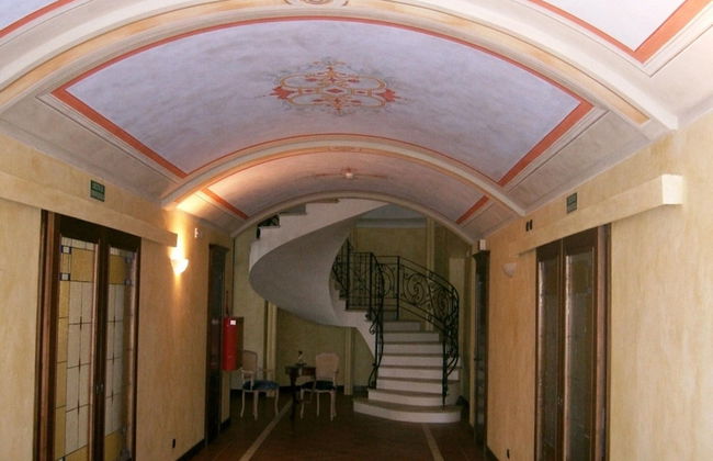 Mansion in Nizza Monferrato With Pool & Views - Foto 8