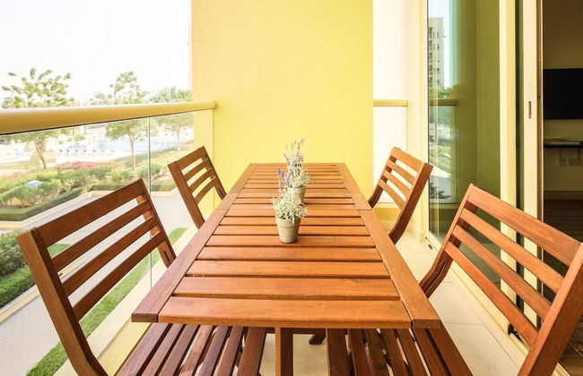 Spacious 1BR in Beautiful Greens! Sleeps 6 - Photo 21