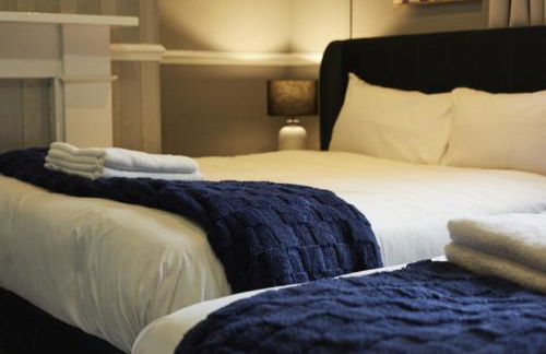 Hayy Contractor House 5 Bedroom Huddersfield Sleeps 18 - Foto 14