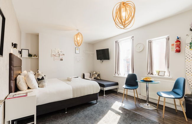 Design Suites Lytham - Photo 17