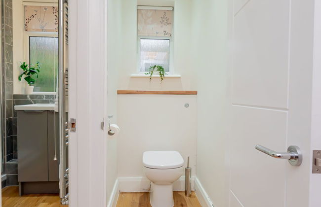 Stunning 2-bed Apartment in Purley - Croydon Gem - Foto 19