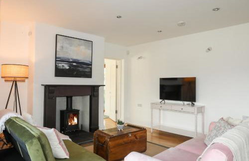 Ynys Faelog Cottage - Photo 7